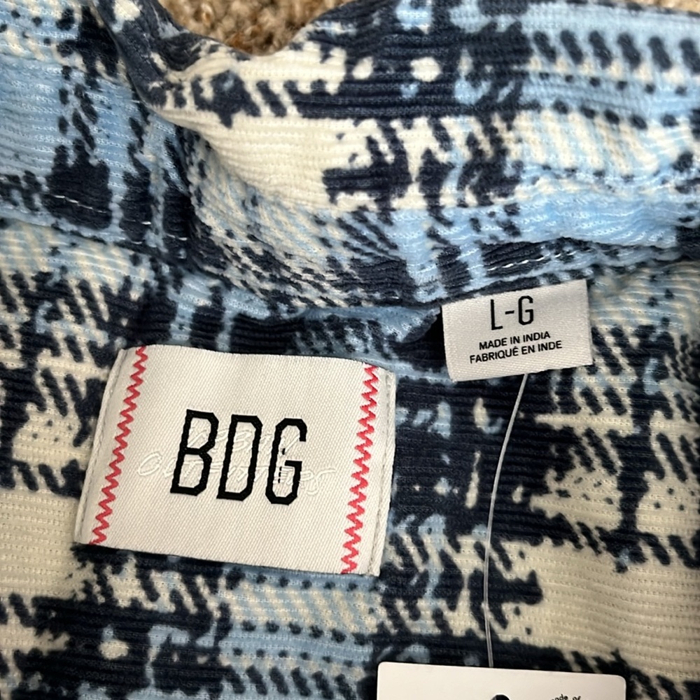 Flannel - Picture 2 of 7